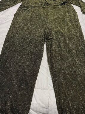 Eloquii Metallic Olive Green V-Neck Sparkle Top